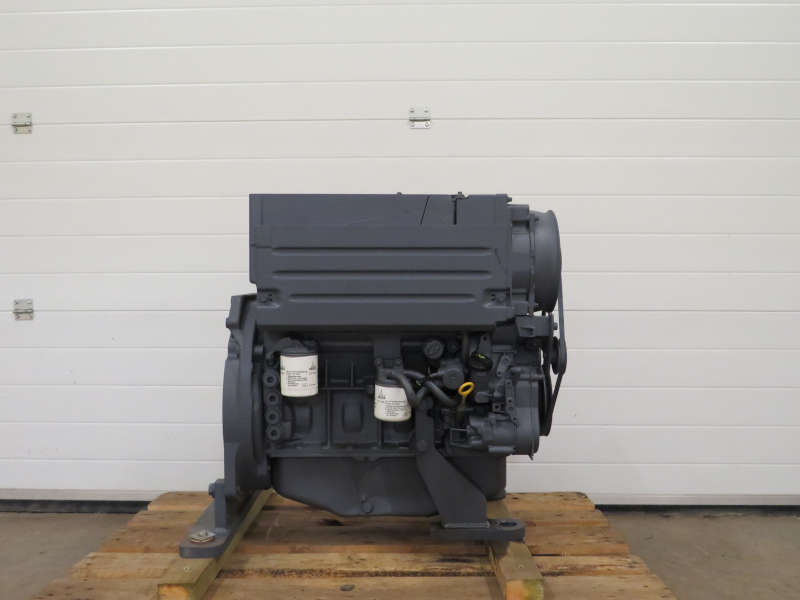 Deutz-F4L1011F-Engine-1